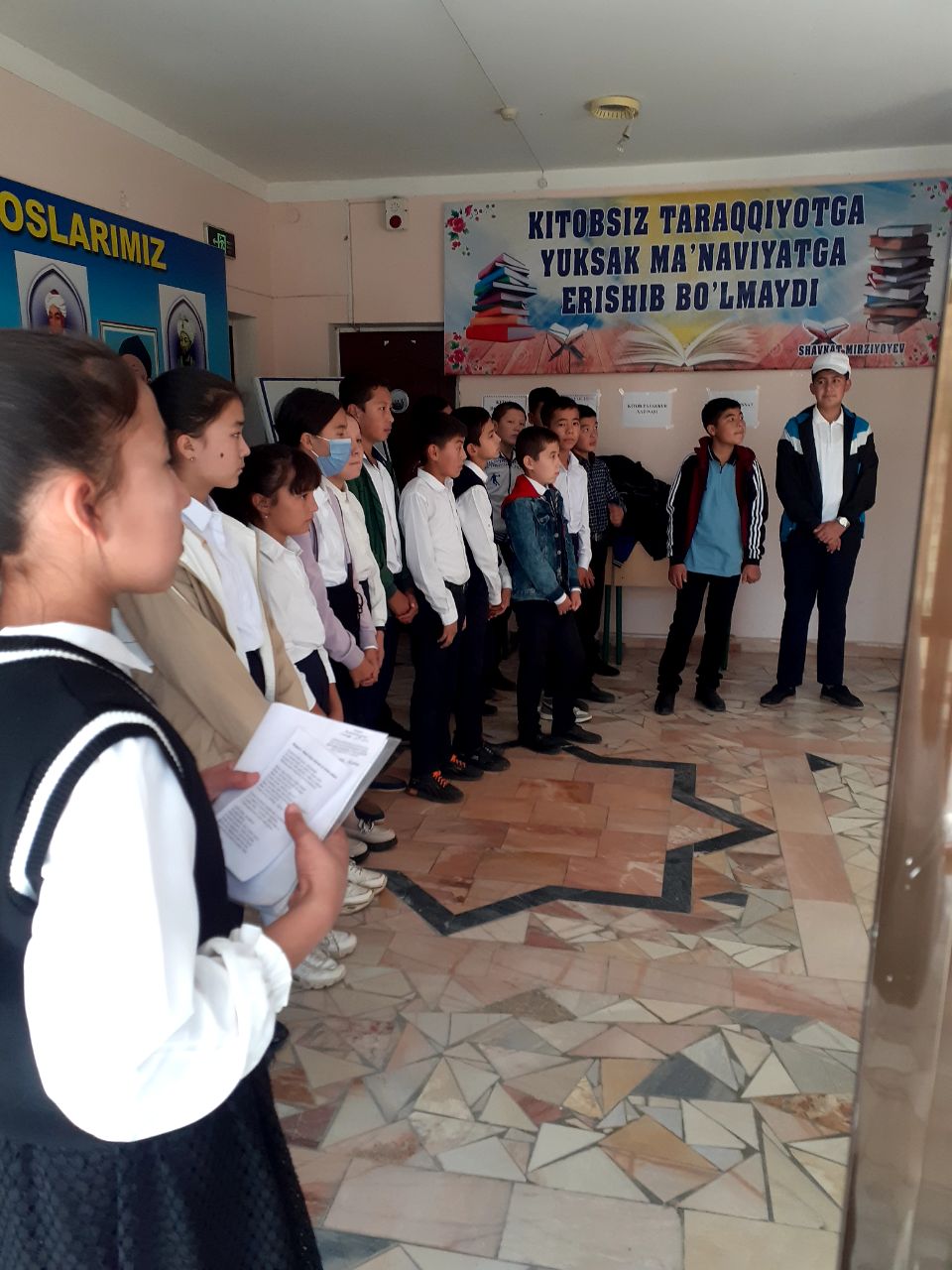 "Kitob bilan birga bilimga" deb nomlangan sayohat