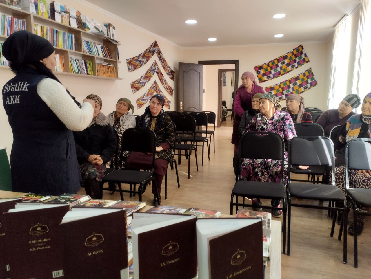 "Mehnatda ulug‘langan ayol" nomli davra suhbati