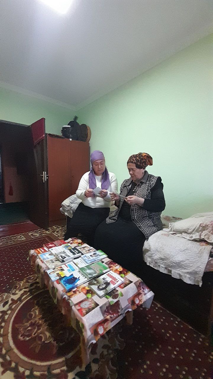 Xalqaro nogironlar kuni munosabati bilan imkoniyati cheklanganlarga kutubxona xizmati ko`rsatildi.