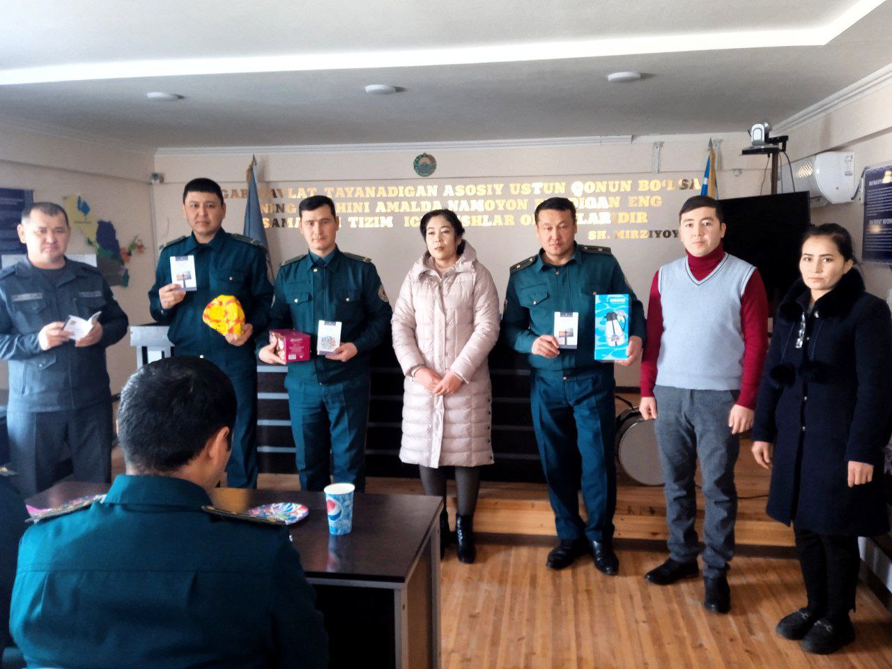 Do`stlik tuman Ichki ishlar bo`limi xodimlari ishtirokida "To`g`ri tanlov" intellektual o`yini tashkil qilindi.