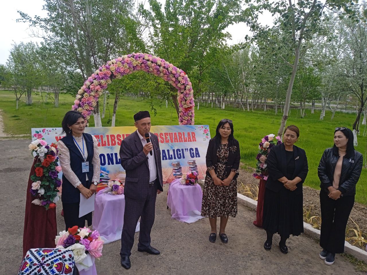 "Kitobxonlik haftaligi" doirasida rejalashtirilgan "Eng chiroyli milliy raqs" ko`rik tanlovi bo`lib o`tdi.