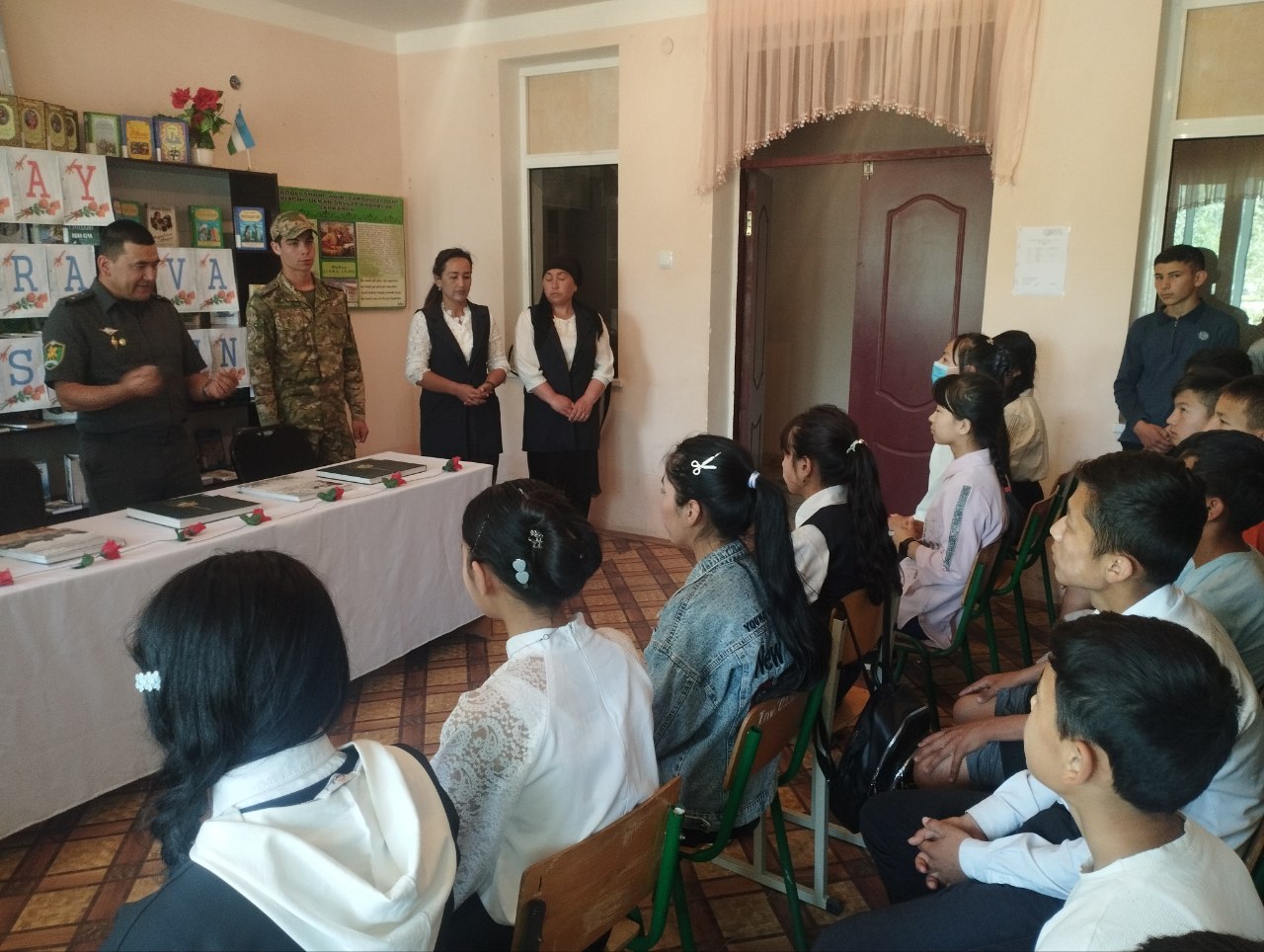 Xotira va qadrlash kuni munosabati bilan davra suhbati tashkil qilindi.