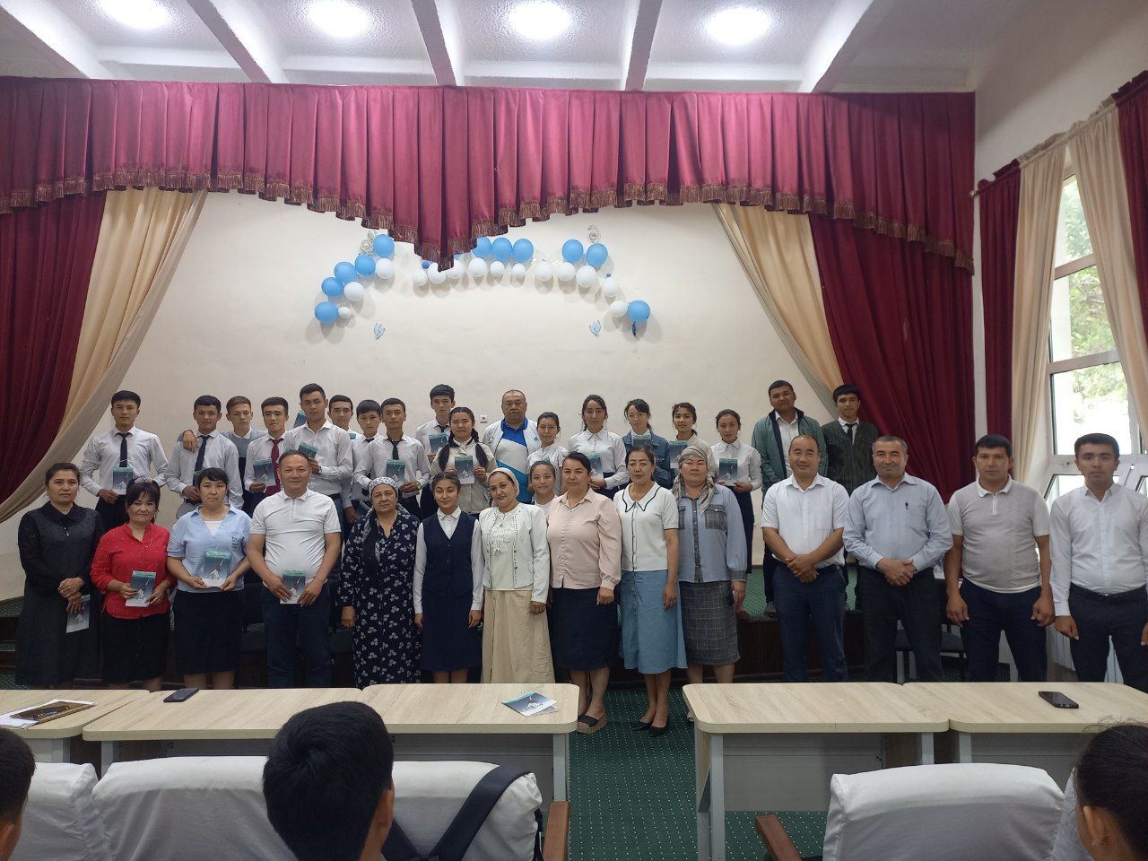 Shahrizoda Kubayevaning "Baxt biz uchun yaralgan" deb nomlangan ilk kitobining taqdimoti boʻlib oʻtdi