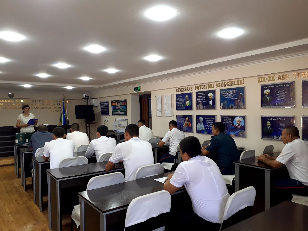 Do'stlik tuman IIB xodimlari bilan ma'naviy-ma'rifiy tadbir tashkil qilindi.