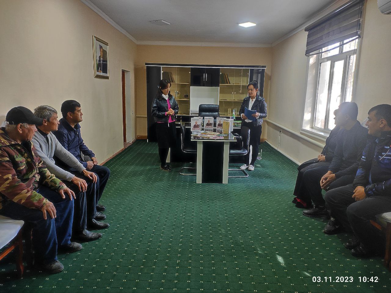 Sharof Rashidov tavalludi munosabati bilan " O'lkamiz faxri " nomli davra suhbati tashkil etildi.