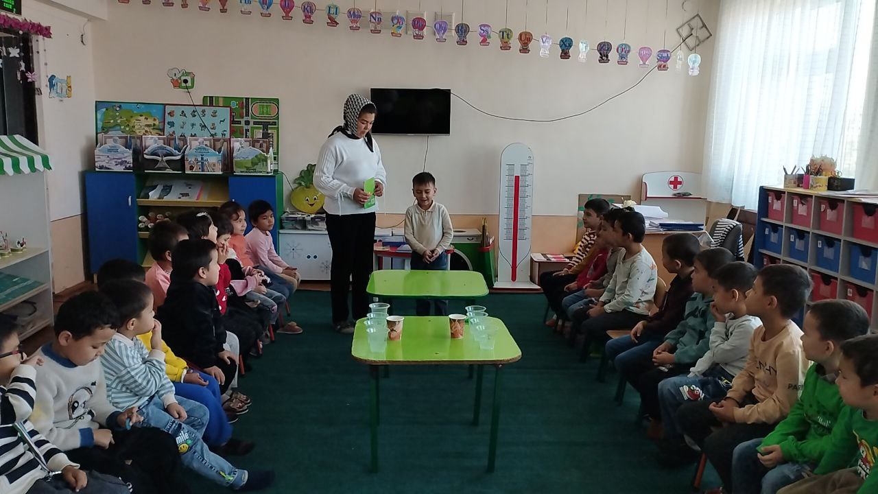 ʼʼKitobga ilk qadam" nomli kitob oʻqish soati tashkil qilindi