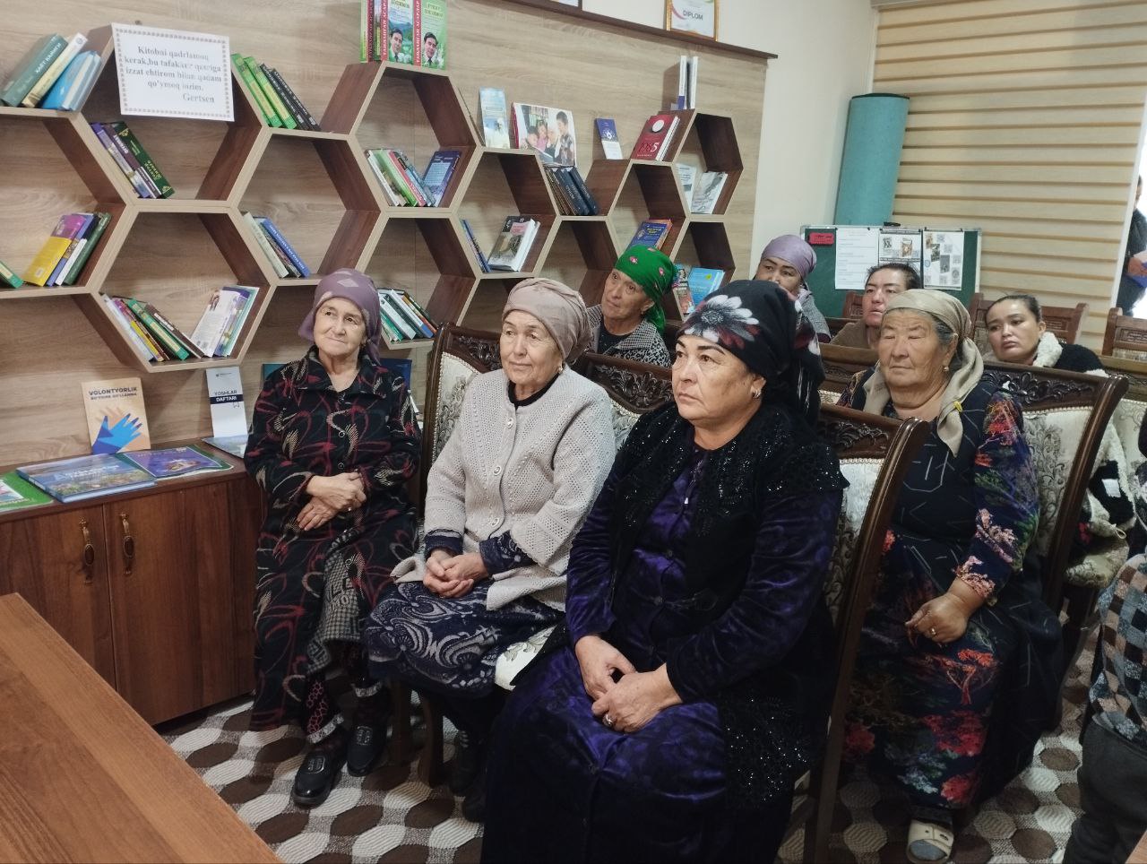 "Oqila onalar davrasi" nomli davra suhbati ham tashkil qilindi.