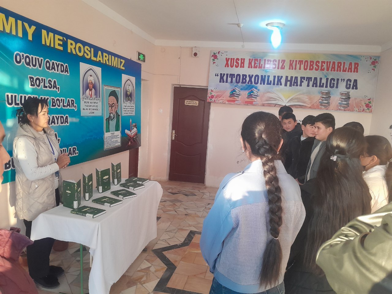 " Bir adib haqida suhbat" shiori ostida davra suhbati tashkil qilindi