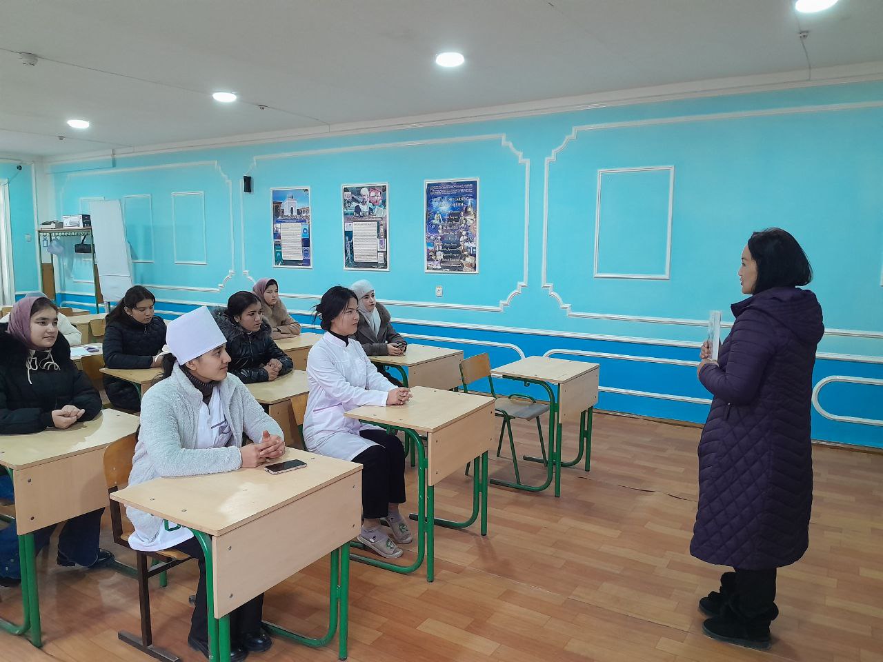 " Bir asar tarixi " shiori ostida davra suhbati tashkil qilindi.