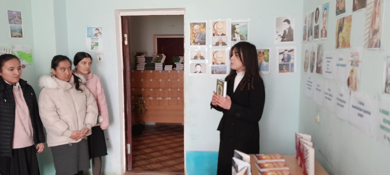 "Bir asar tarixi" shiori ostida davra suhbati tashkil qilindi