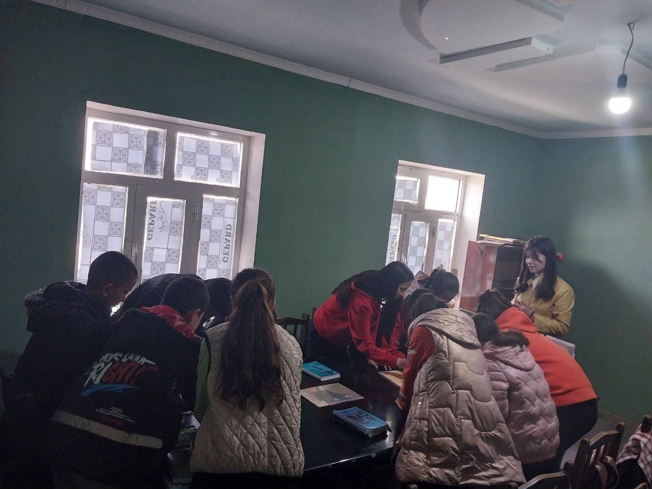 Faol kitobxon oʻquvchilari ishtirokida "Bolajonlar qalbidan joy olgan adib" nomli tadbir tashkil qilindi.