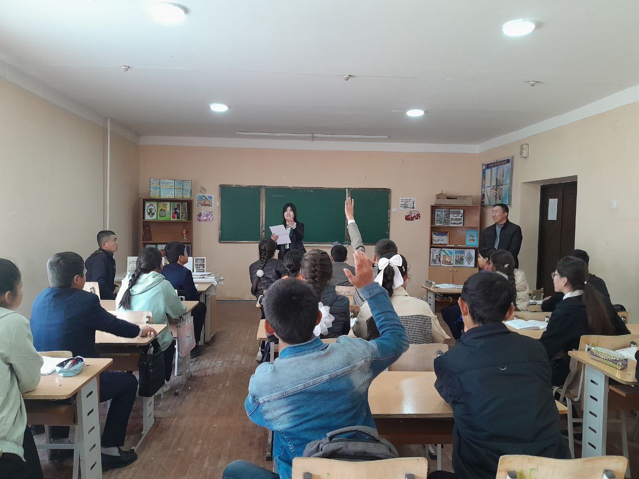 11-umumiy oʻrta ta'lim maktabining kitobxon oʻquvchilari ishtirokida  "Tarixiy obidalar - ma'naviyatimiz koʻzgusi" nomli tadbir tashkil etildi.