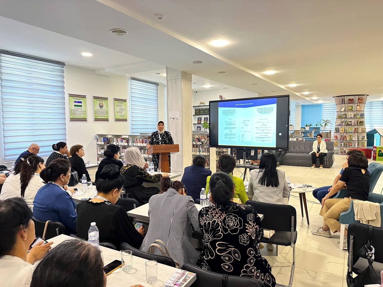 O‘zbekiston Milliy kutubxonasi tizimidagi viloyat, shahar va tuman kutubxonalari rahbarlari ishtirokida sohaning yutuq va kamchiliklari muhokama qilindi.