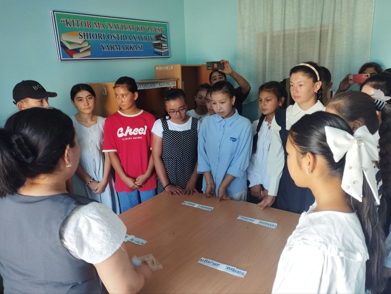 "Do‘stlik bilimdonlari" kitobxonlar klubi a'zolari ishtirokida "Kvest" jamoaviy o‘yini tashkil qilindi.