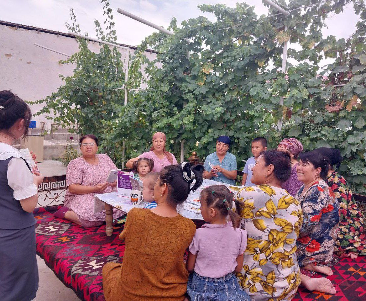 ''Oqila onalar davrasida" nomli davra suhbati tashkil qilindi.