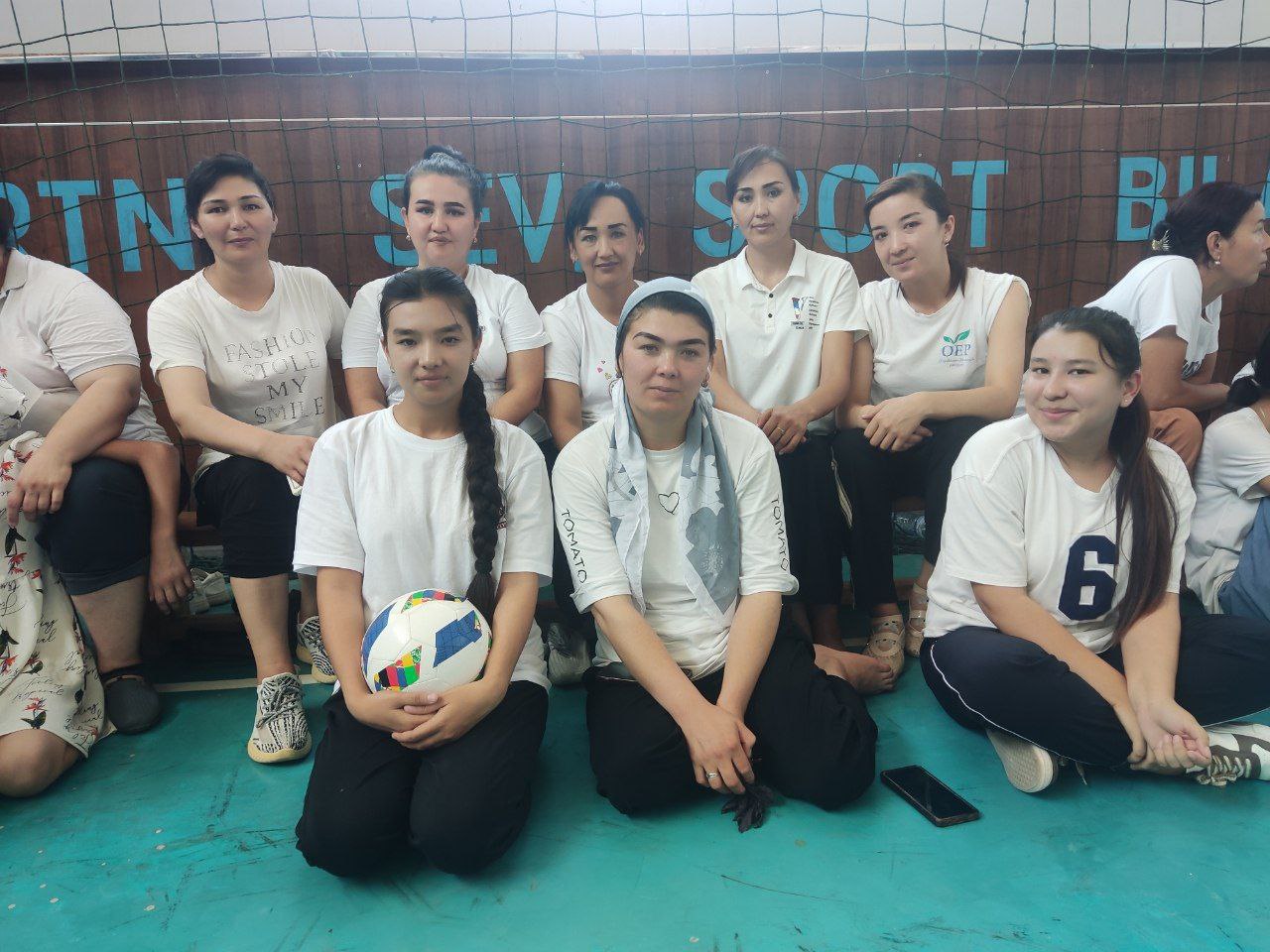 "Men sog'lom turmush tarzi  tarafdoriman." ruknida sog'lom muhitni yaratishga qaratilgan sport tadbirlari tashkil qilinmoqda.