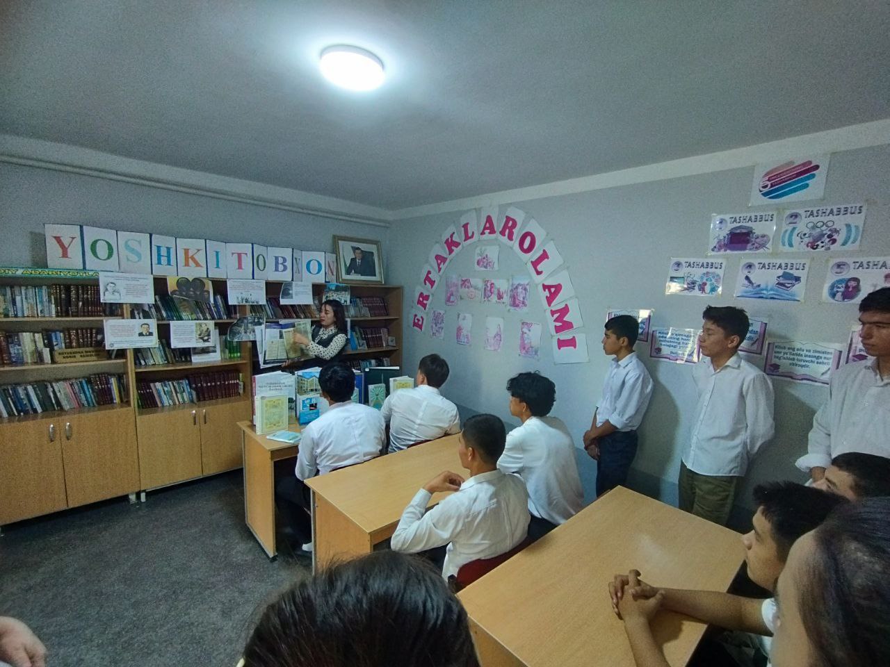 18-umumiy o‘rta ta'lim maktabi bilan hamkorlikda  o'quvchilari ishtirokida ,,Jadidlar faoliyatidagi ma'rifatparvarlik'' nomli tadbir tashkil qilindi.