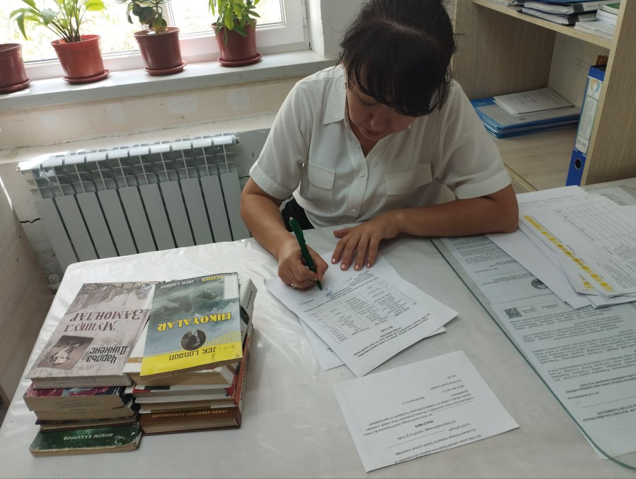 Koʻchma kutubxona loyihasi doirasida 1-sonli DMTT dagi kitoblar almashtirildi