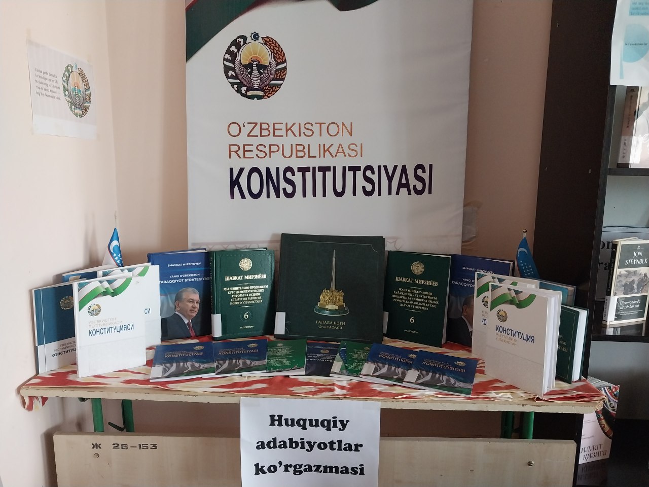 "Huquqiy adabiyotlar ko'rgazmasi" tashkil qilindi.