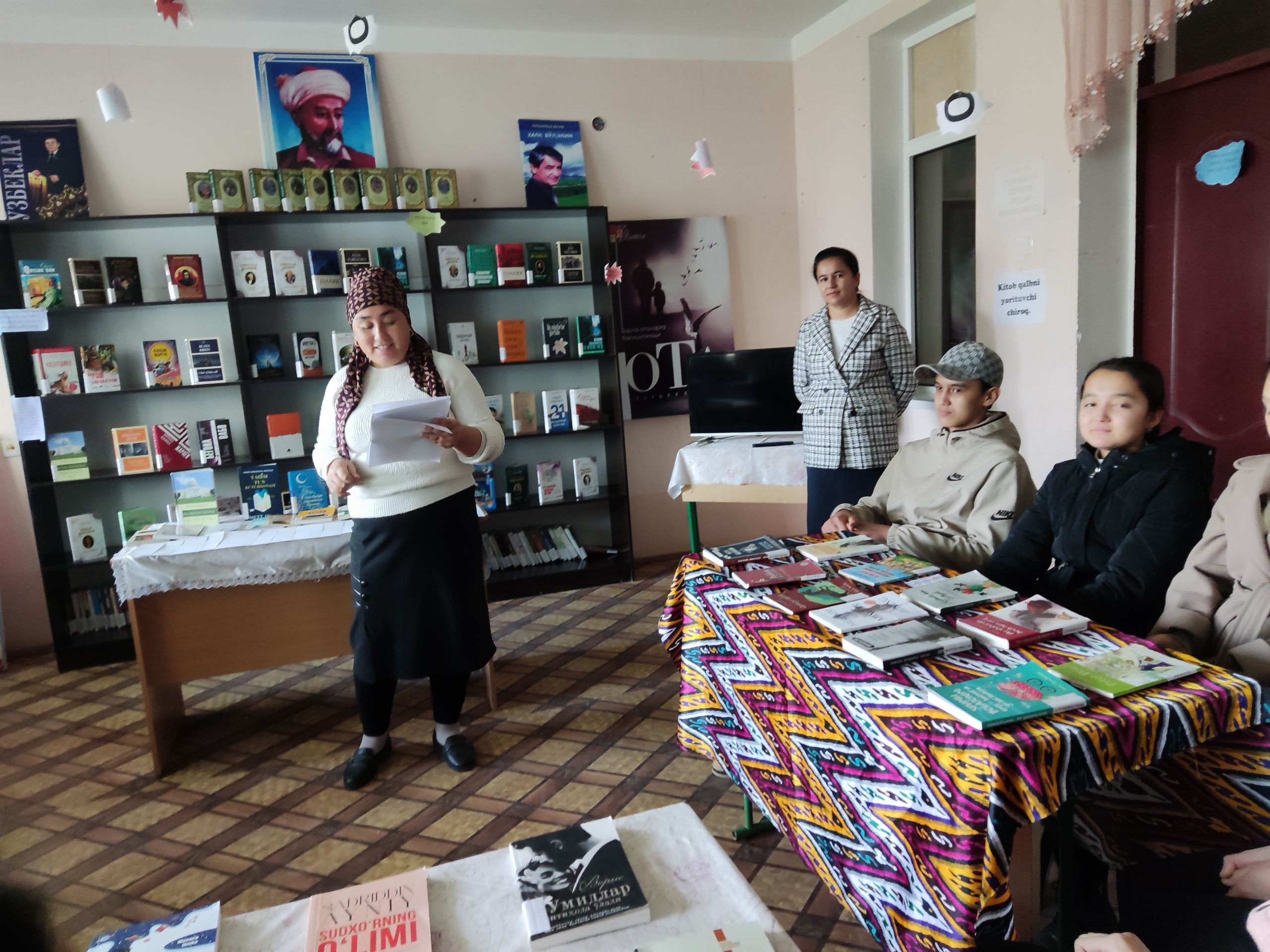 "G'azalxon yoshligim " deb nomlangan she'riyat kechasi  tashkil qilindi.