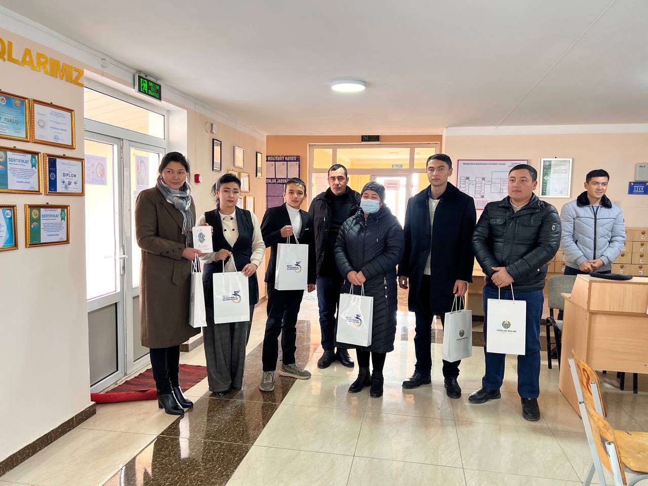 Saritepa mahallasidagi 3-umumiy oʻrta taʼlim maktabida Zakovat intellektual oʻyini tashkil etildi.