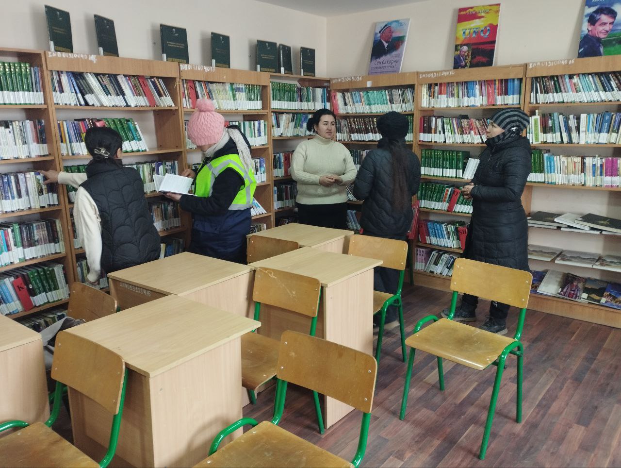 " Kutubxona xazinalar maskani "  nomli sayohat tashkil etildi.