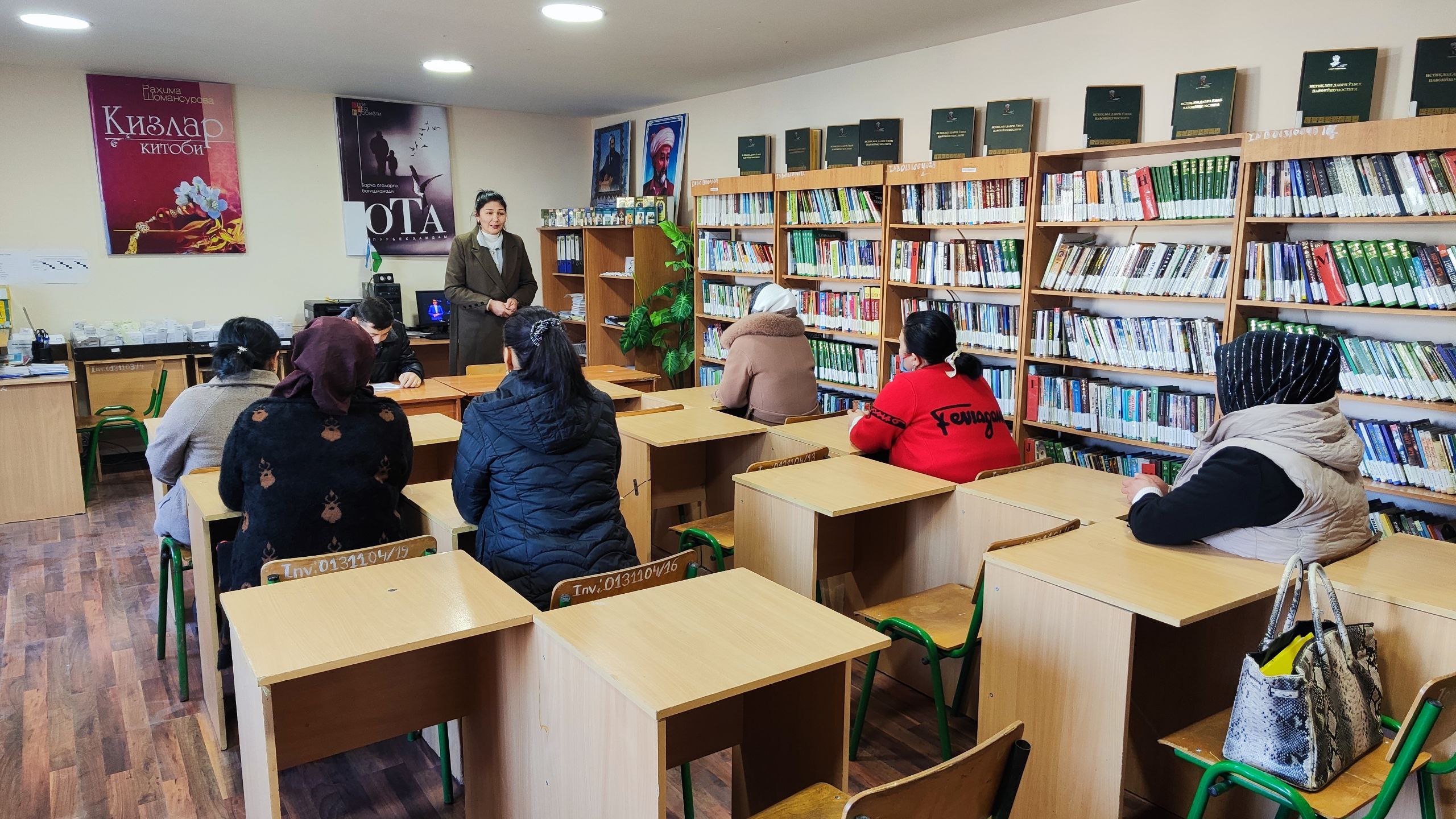 Do'stlik tuman axborot-kutubxona markazida siyosiy-ma’rifat soati o’tkazildi.