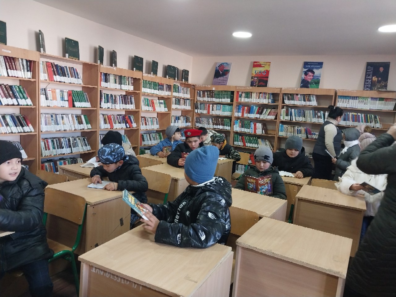 "Kitob mening do‘stimsan" nomli kutubxona bo‘ylab sayohat tashkil qilindi