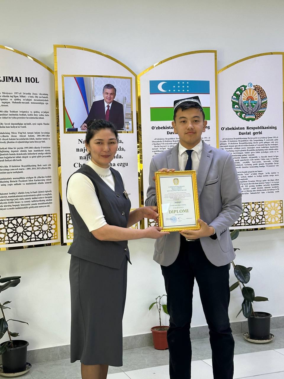 G’ofur G’ulom” va “Sanoatchilar” mahallalar yoshlari o`rtasida “Zakovot” koʻrik tanlovi o‘tkazildi.