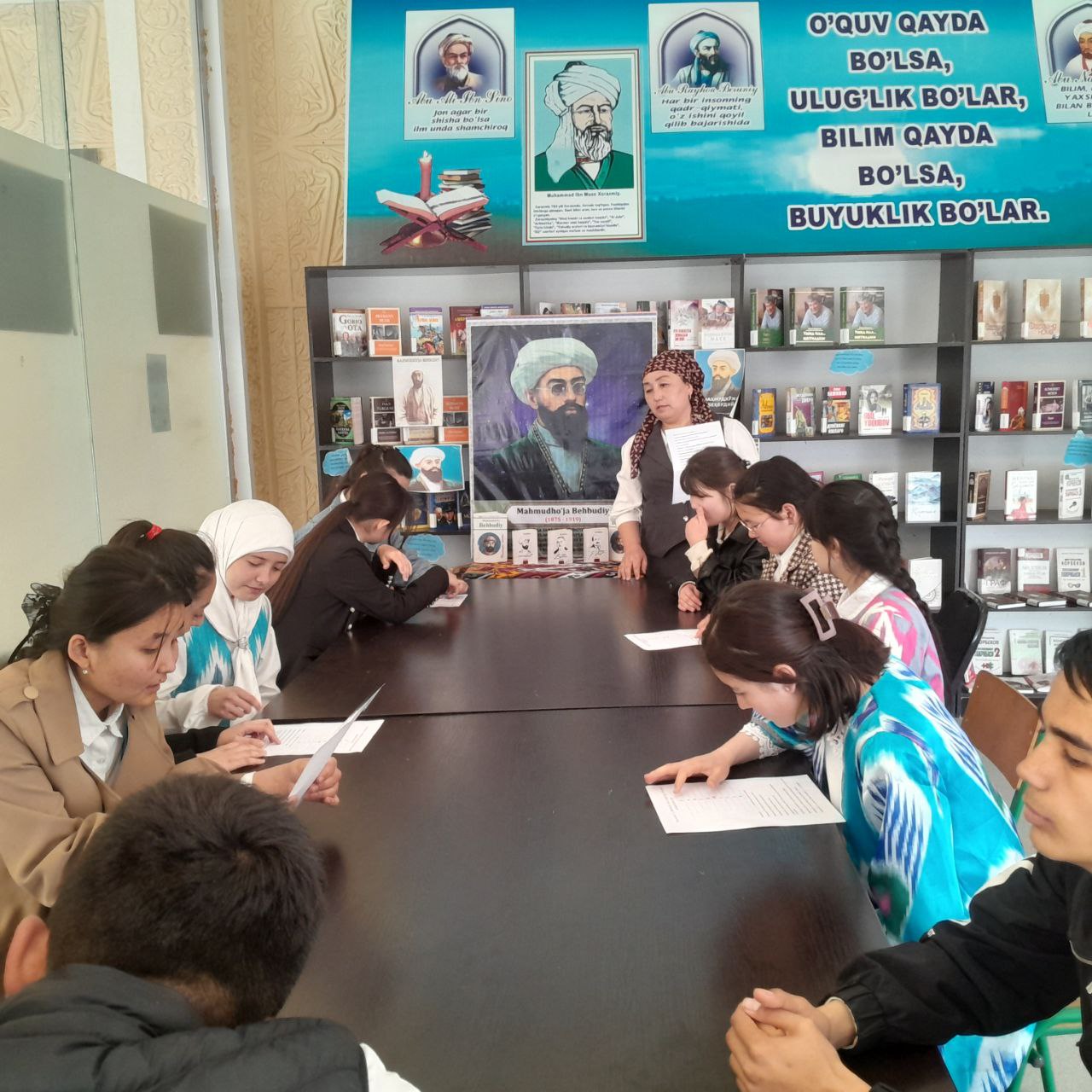 "Jadidchilik harakatining yetakchisi"  nomli davra suhbati tashkil qilindi.