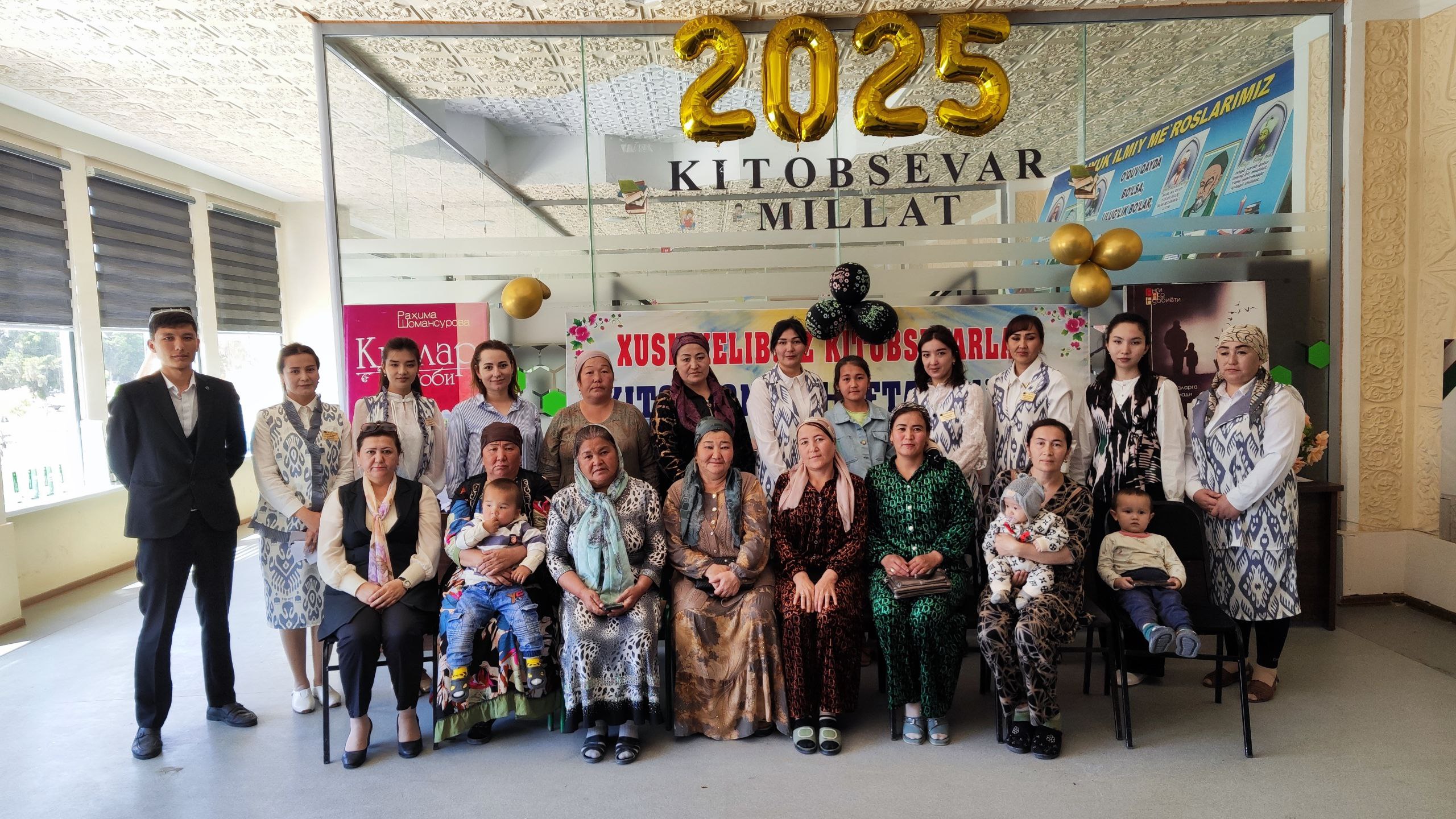 "Kitobxonlik haftaligi" doirasida kitobxon onalar ishtirokida Zakovat intellektual o'yini boʻlib oʻtdi.