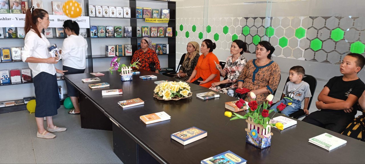 "Kitobxon ona millat poydevori" nomli davra suhbati tashkil etildi.