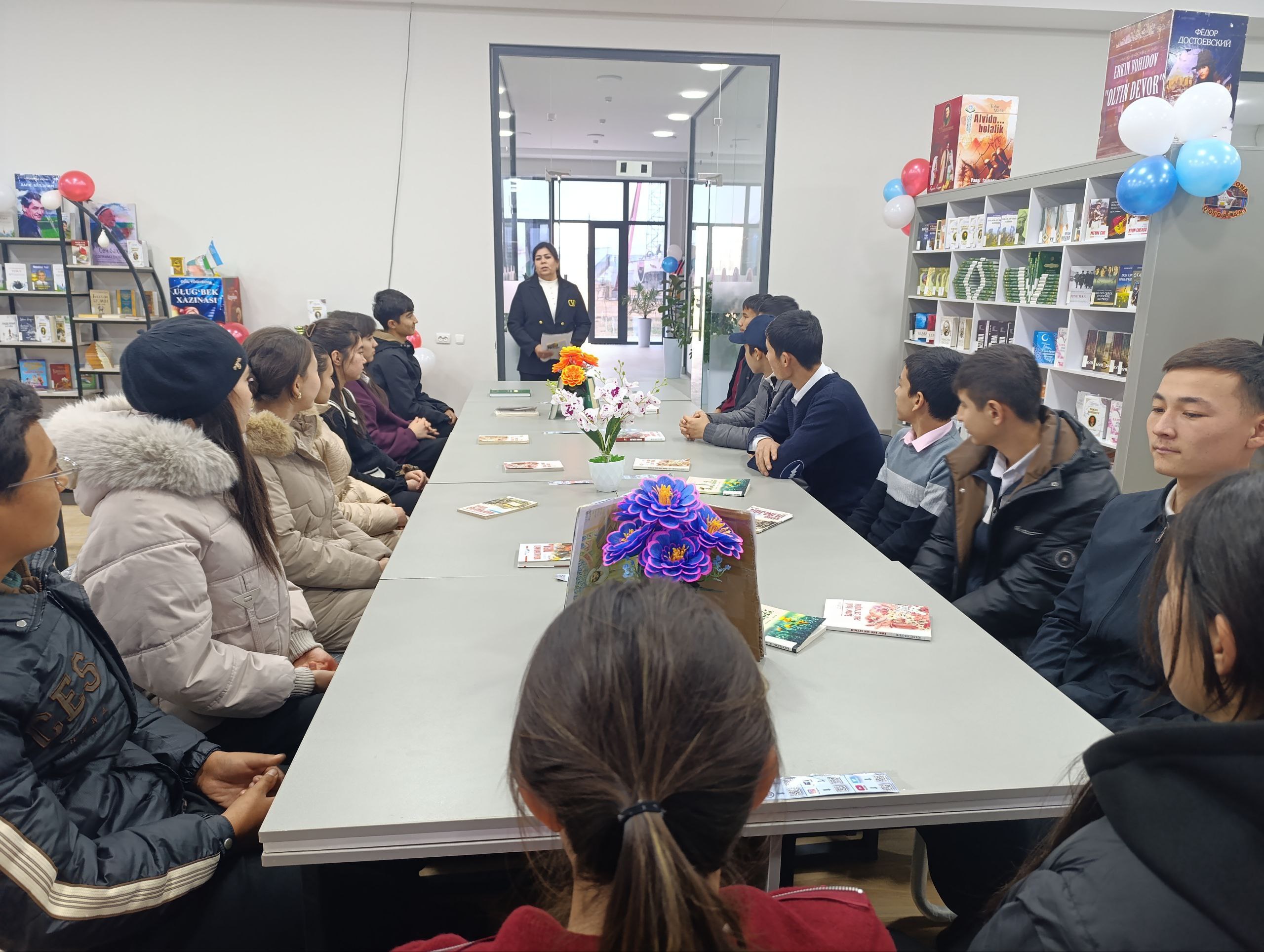 "Baxt va shodlik kuychisi" nomli sheʼriyat kechasi tashkil qilindi