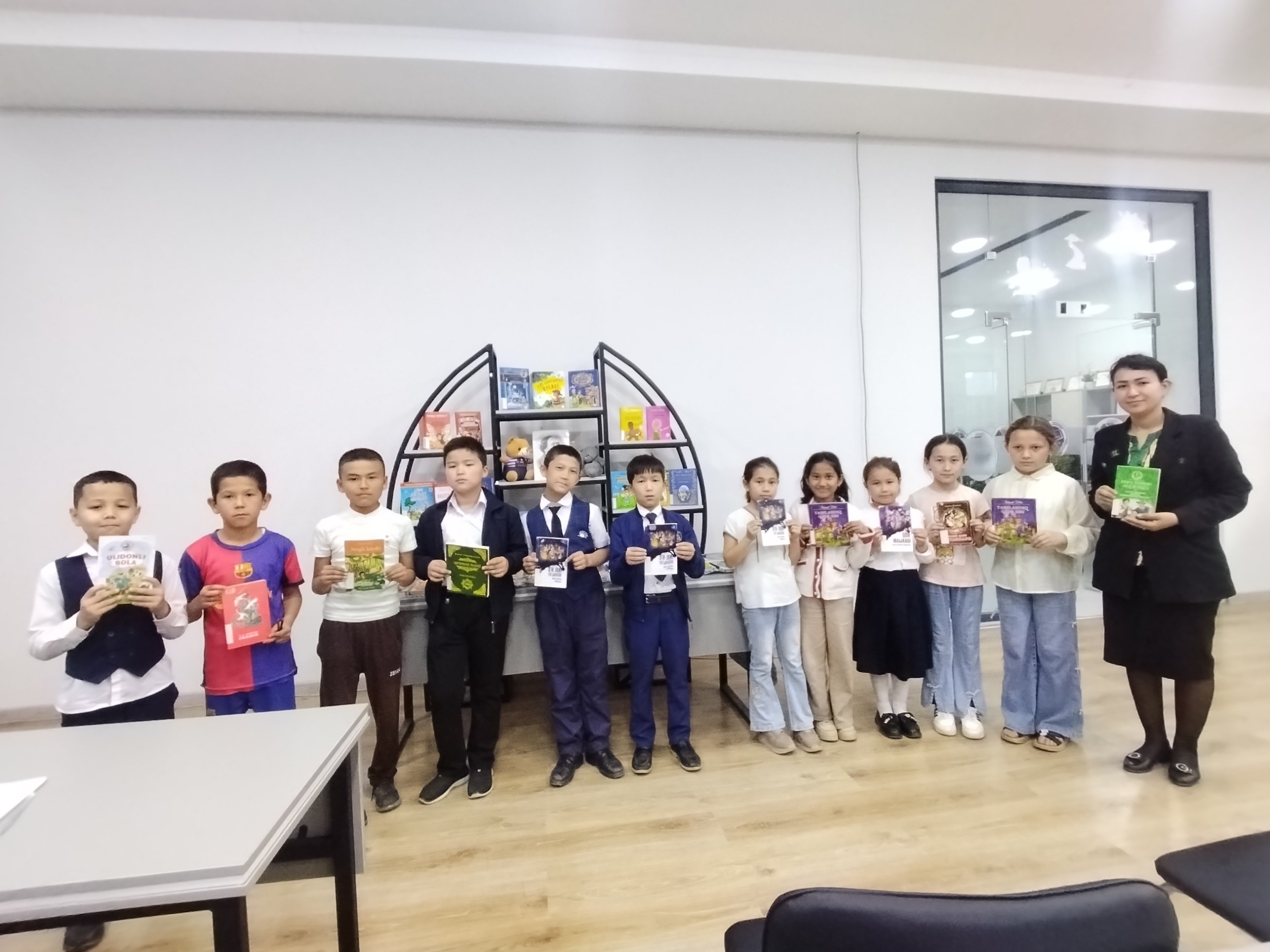 “Andersen bilan sehrli sayohat” nomli kitob ko‘rgazmasi tashkil etildi