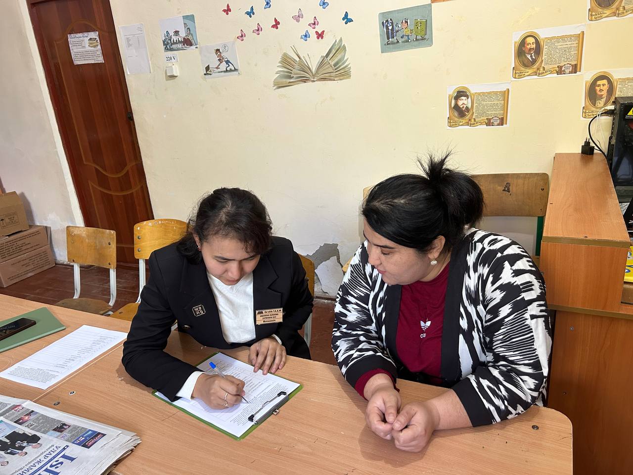 Bunyodkor MFY hududidagi 9-sonli umumiy o‘rta ta’lim maktabi kutubxonasi faoliyati o‘rganildi.